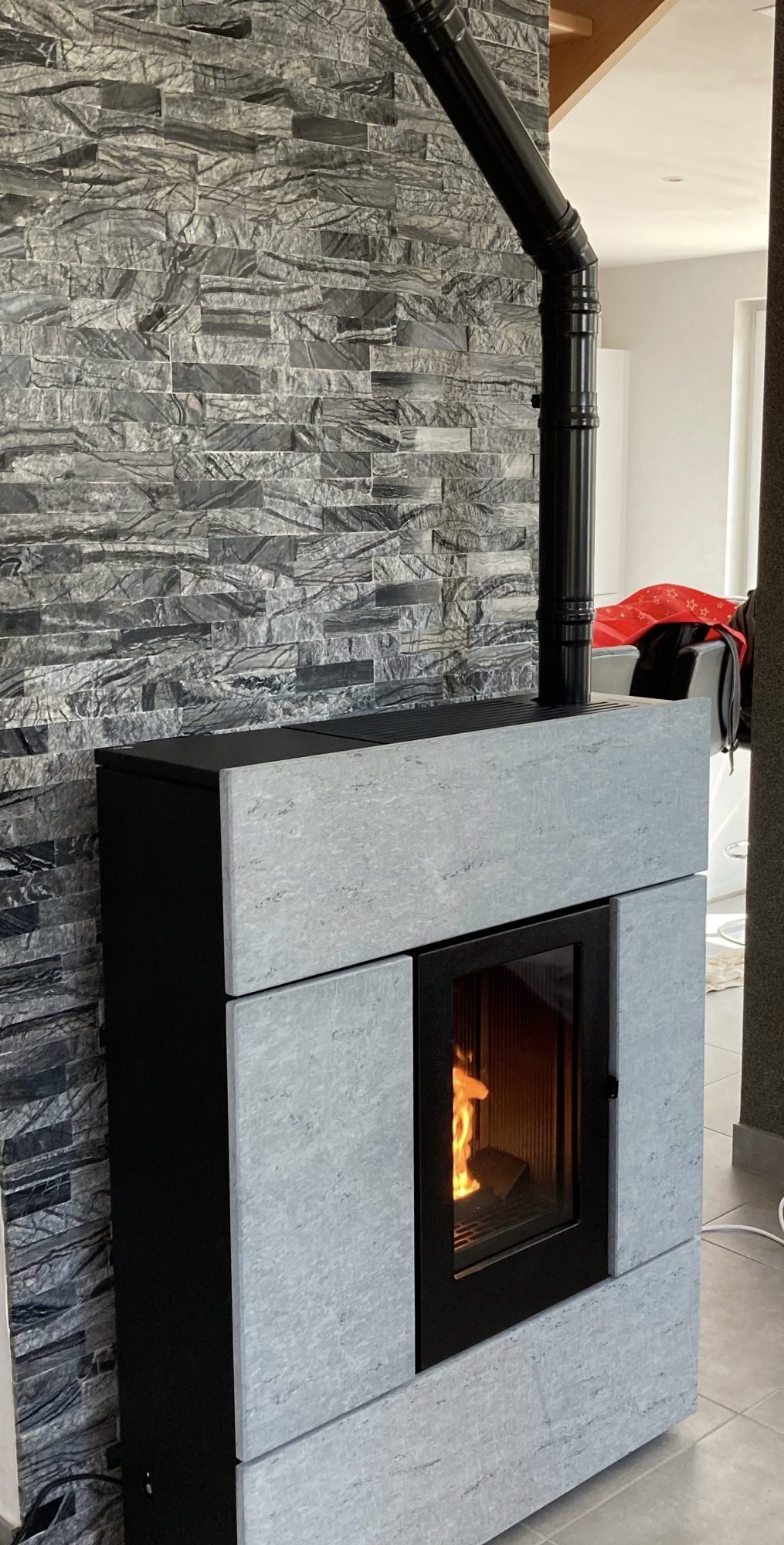 IMG 0071 SCALED 1015X2000 | Les Cheminées Glam Quelles sont les options de personnalisation d’une protection murale ? Guebwiller