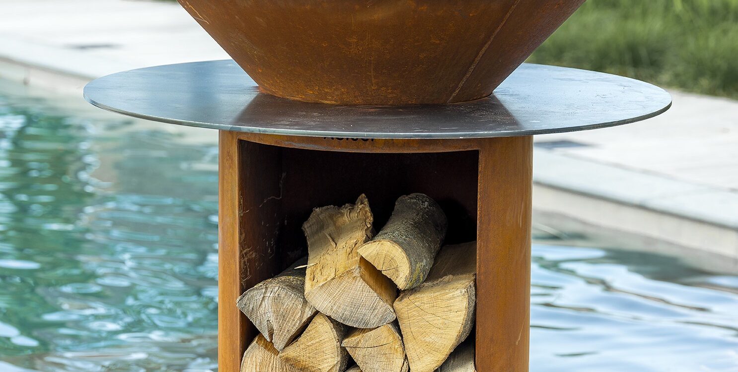 ACTUEL_OUTDOOR_105 1486X750 | Les Cheminées Glam Plancha à bois Actuel Ribeauville