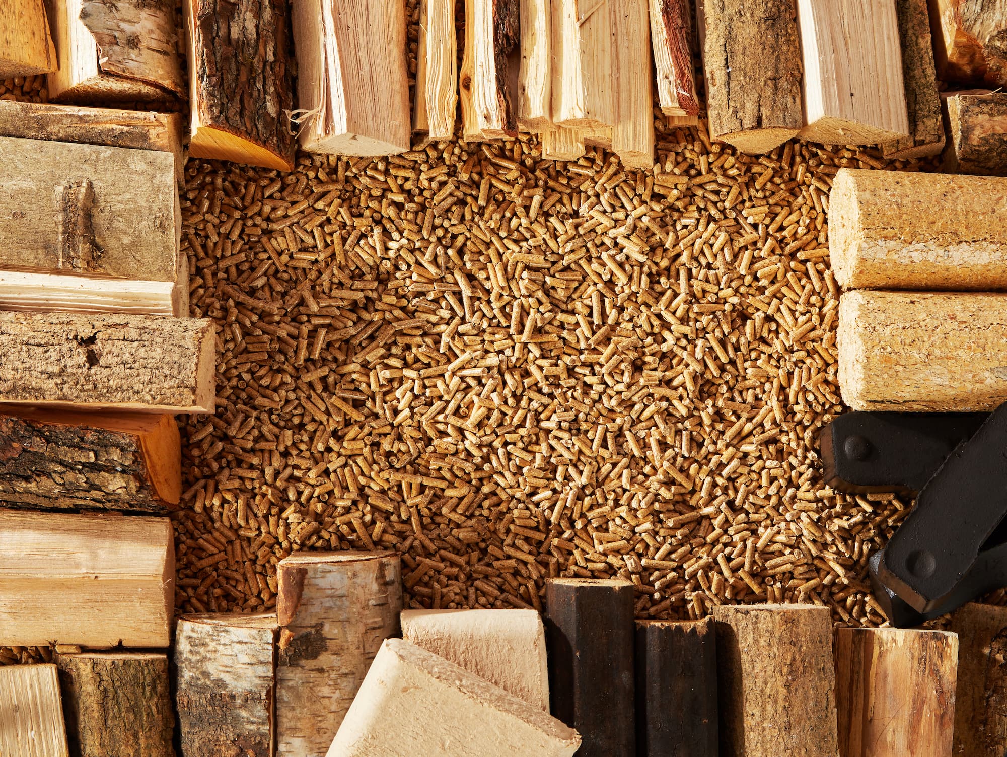 Bois ou granul&eacute;s : quelle solution pour une chaleur douce et continue ? Rouffach